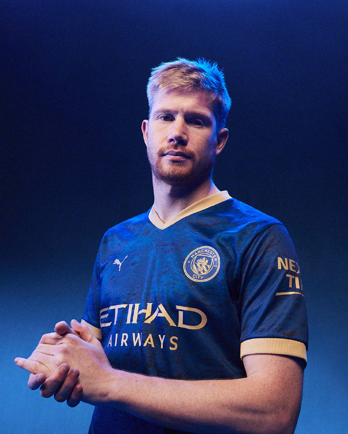 王励勤1番呼吁引争议，莎头不该被关注？球迷戳破残酷现实！