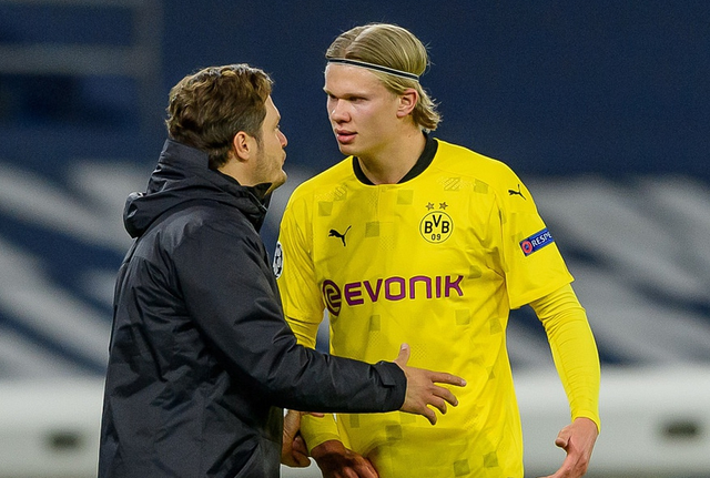 官方：53岁前英超金靴哈塞尔巴因克担任苏里南国家队助教（苏里南国家队官宣：53岁前英超金靴哈塞尔巴因克出任助理教练）