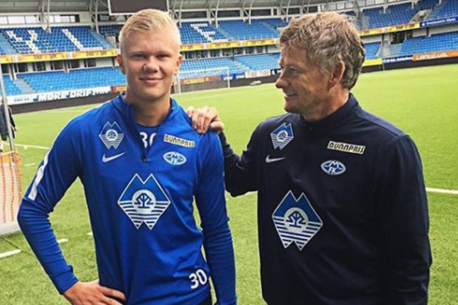 热议申花输球：尽力了但没运气，最大问题是锋线终结能力（申花失利引热议：拼尽全力却乏好运，锋线把握机会成短板）