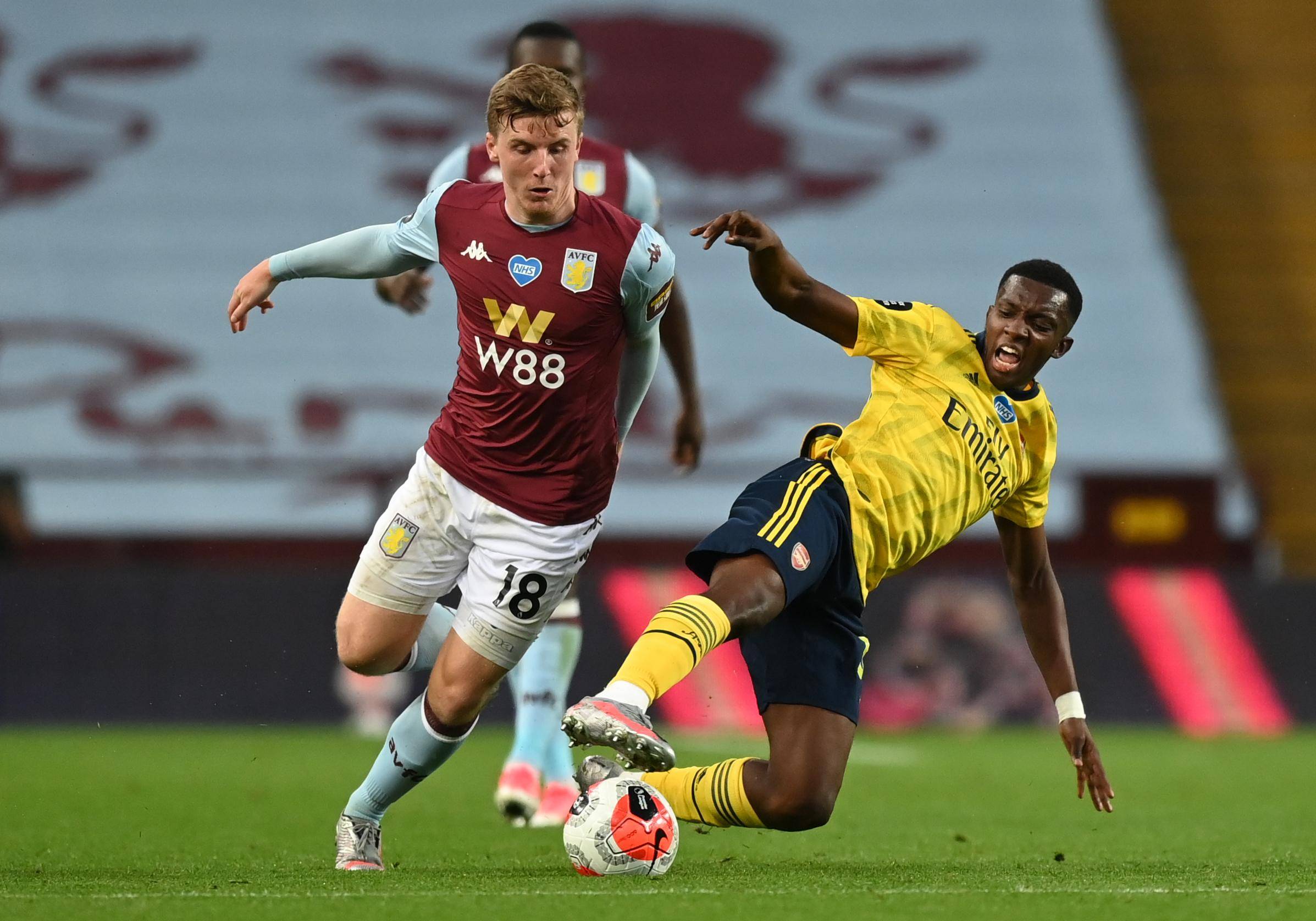 意甲帕尔马vs拉齐奥：我预测0-1、1-1，看好小（意甲：帕尔马vs拉齐奥——倾向小分，比分参考0-1或1-1）