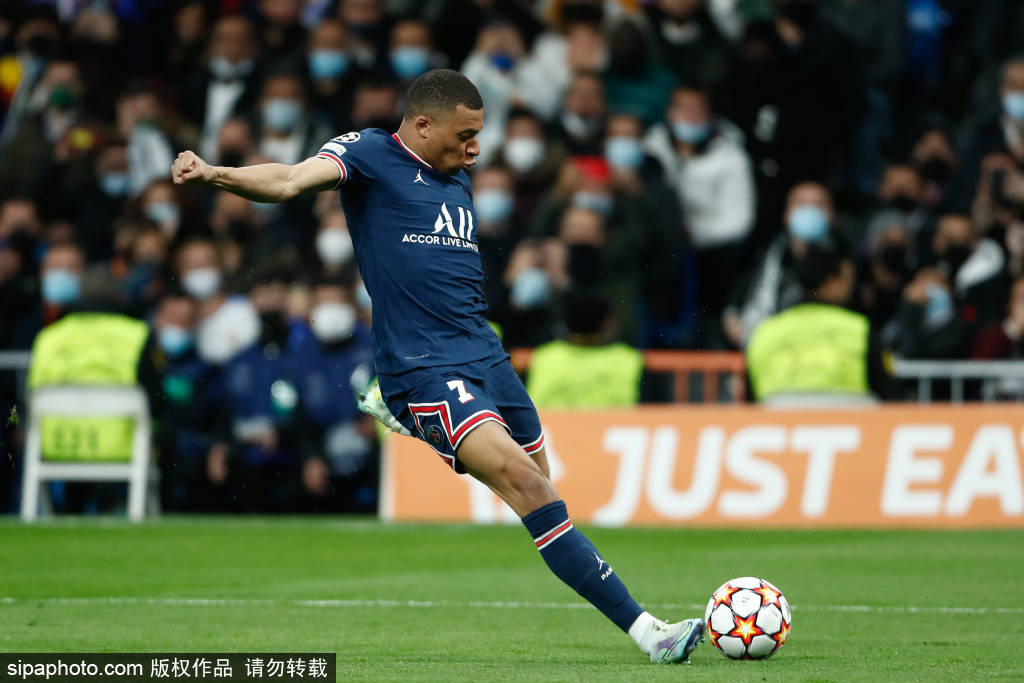 小豌豆替补出场错失反超比分的点球，之后球队被补时绝杀