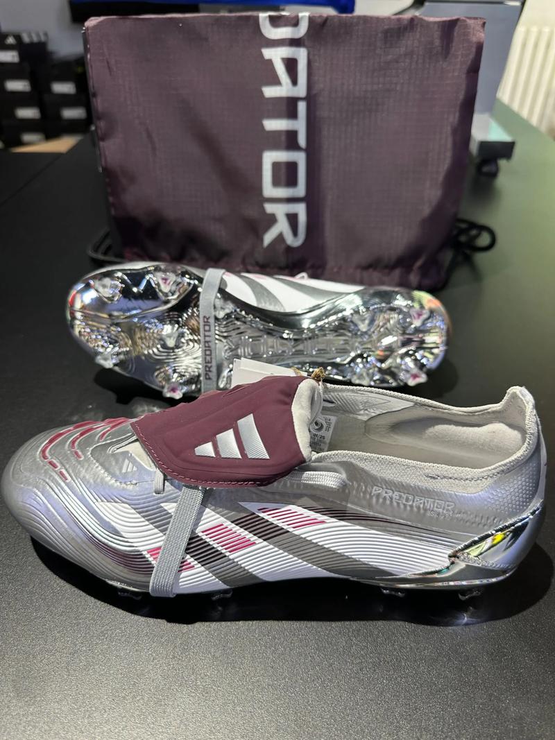 维卡里奥：被球迷嘘一事就此翻篇，本场比赛我们该多拿净胜球