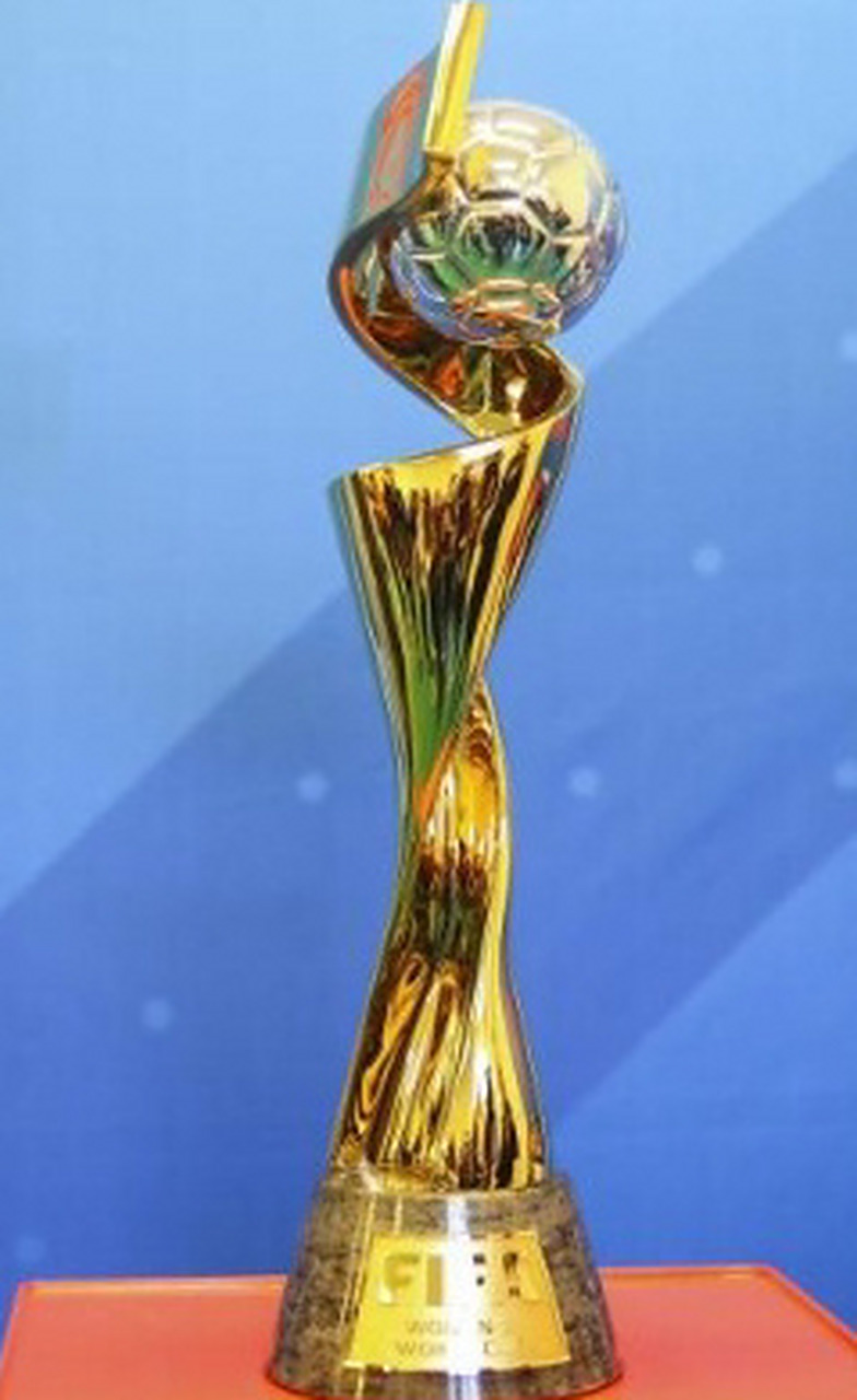 祸从口出！官方：多次争议言论，艾梅加被斯特拉斯堡队内禁赛