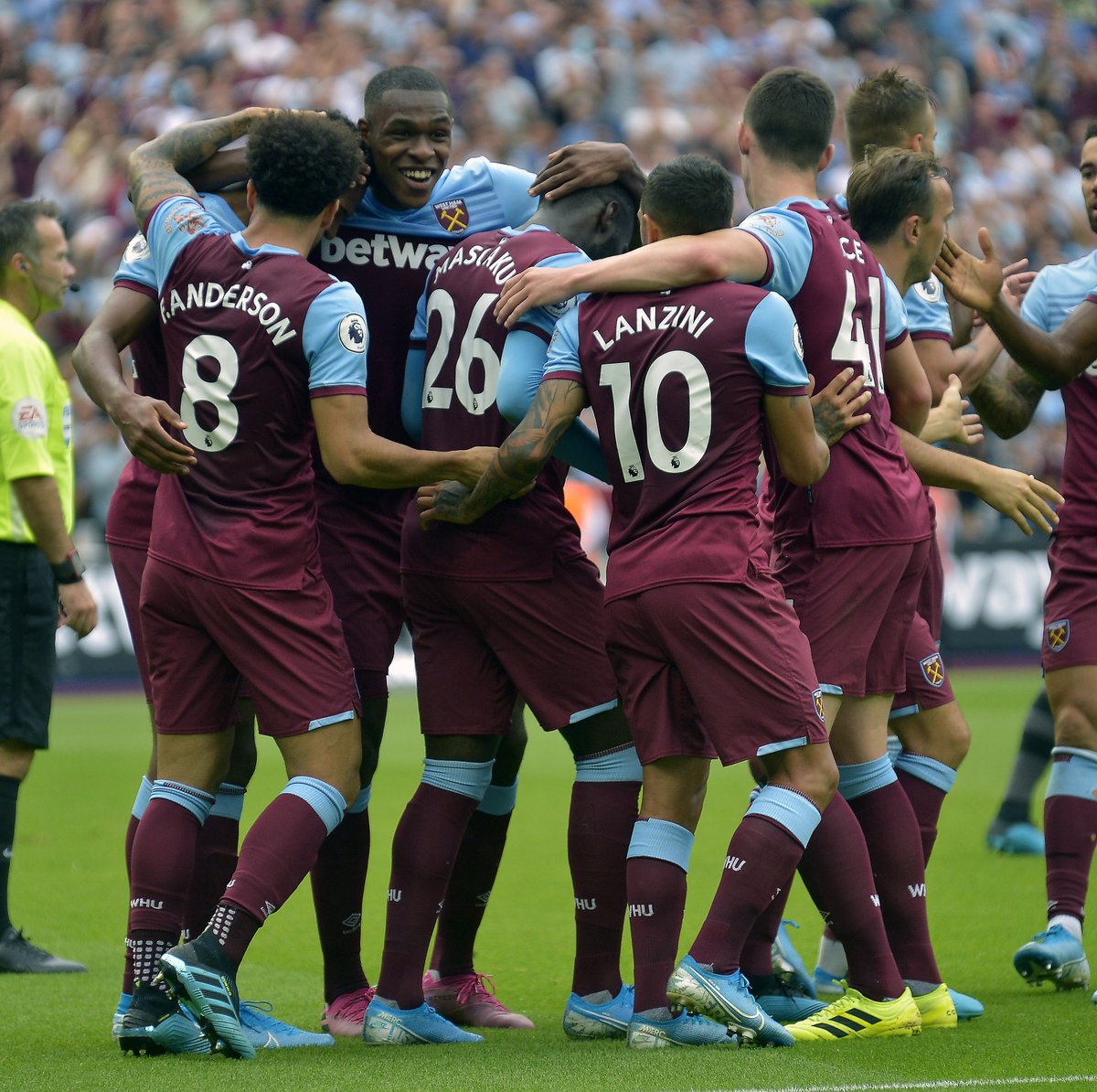 7分钟闪击，为那不勒斯自1989年以来意甲对尤文最快进球